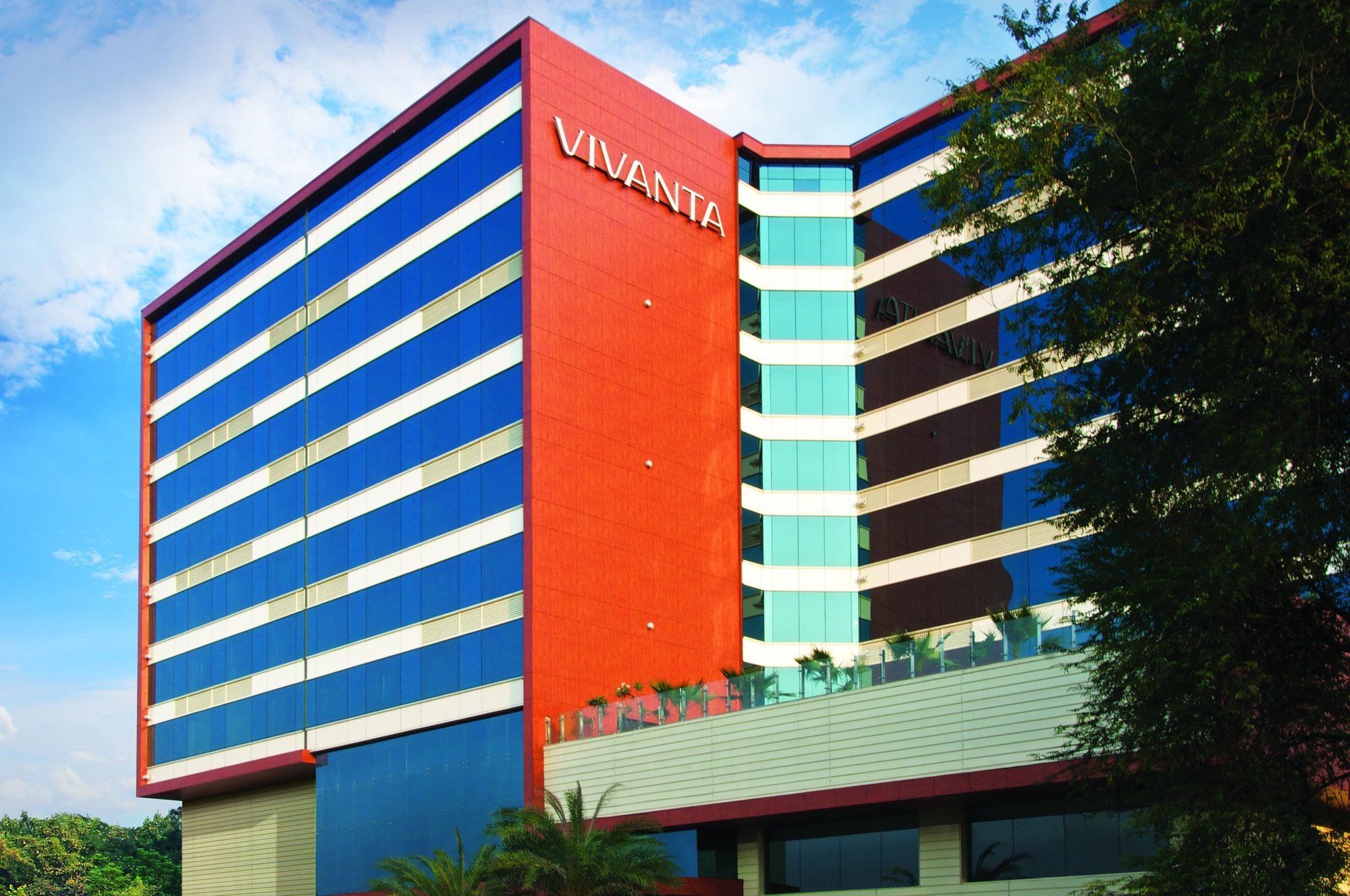 Vivanta Hyderabad, Begumpet Экстерьер фото Vivanta Goa